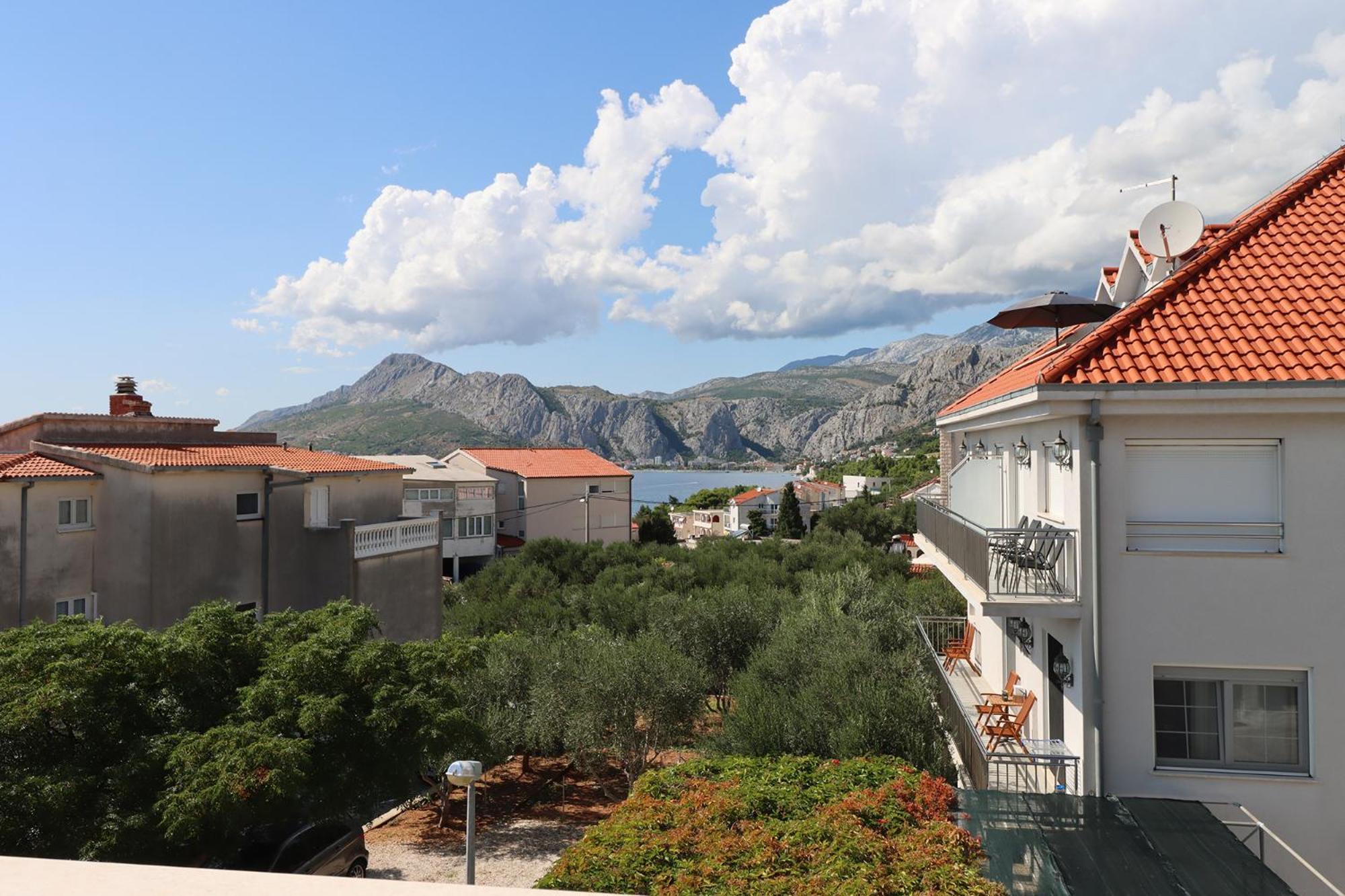 Appartement Emmi Nemira Omiš Extérieur photo